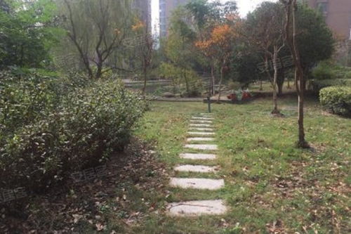 中海云麓里綜合評(píng)測(cè) 項(xiàng)目亮點(diǎn)、不足與周邊市場(chǎng)觀察